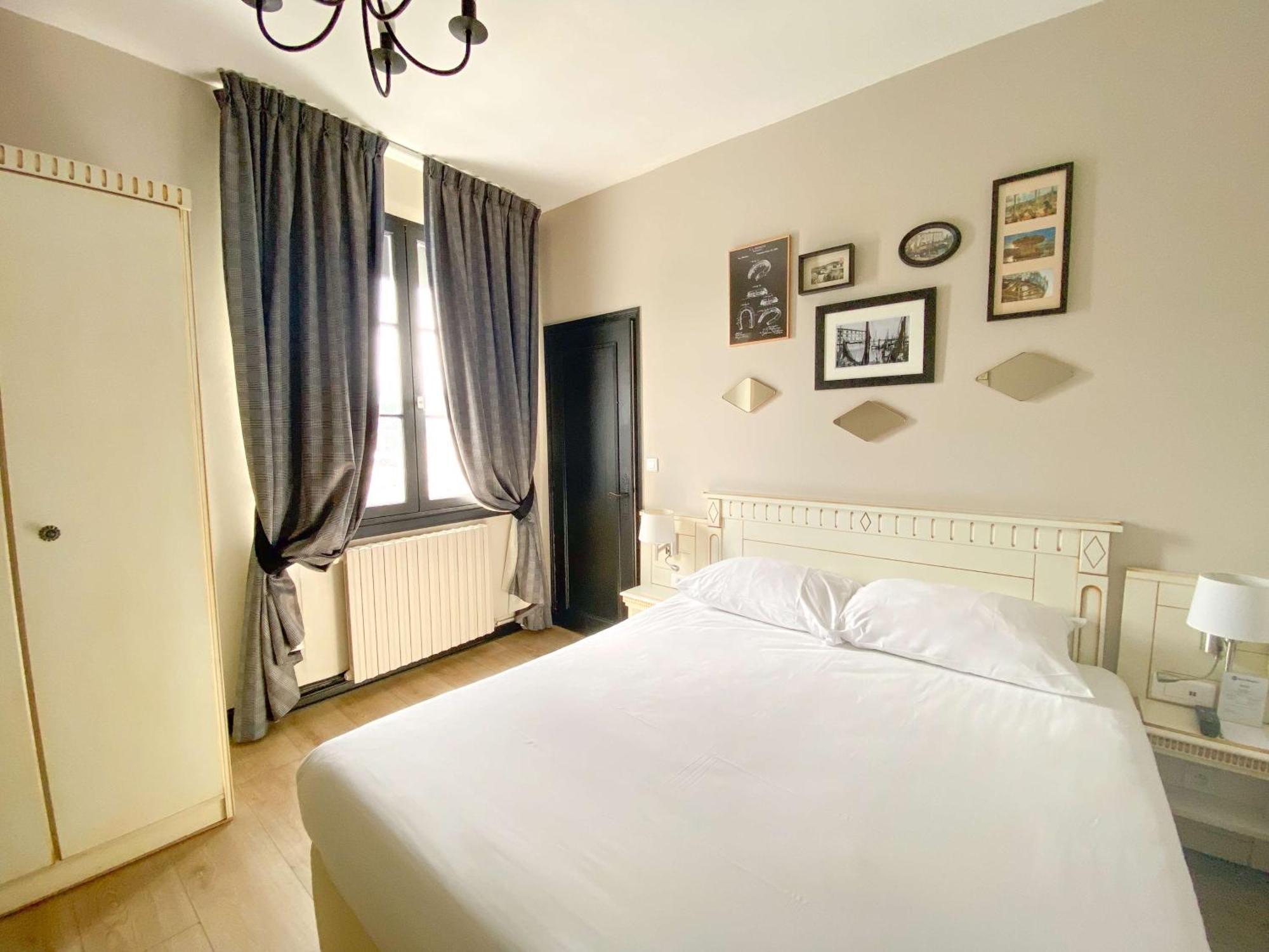 Best Western Le Cheval Blanc -Vue Sur Le Port-Plein Centre Ville Онфльор Екстериор снимка