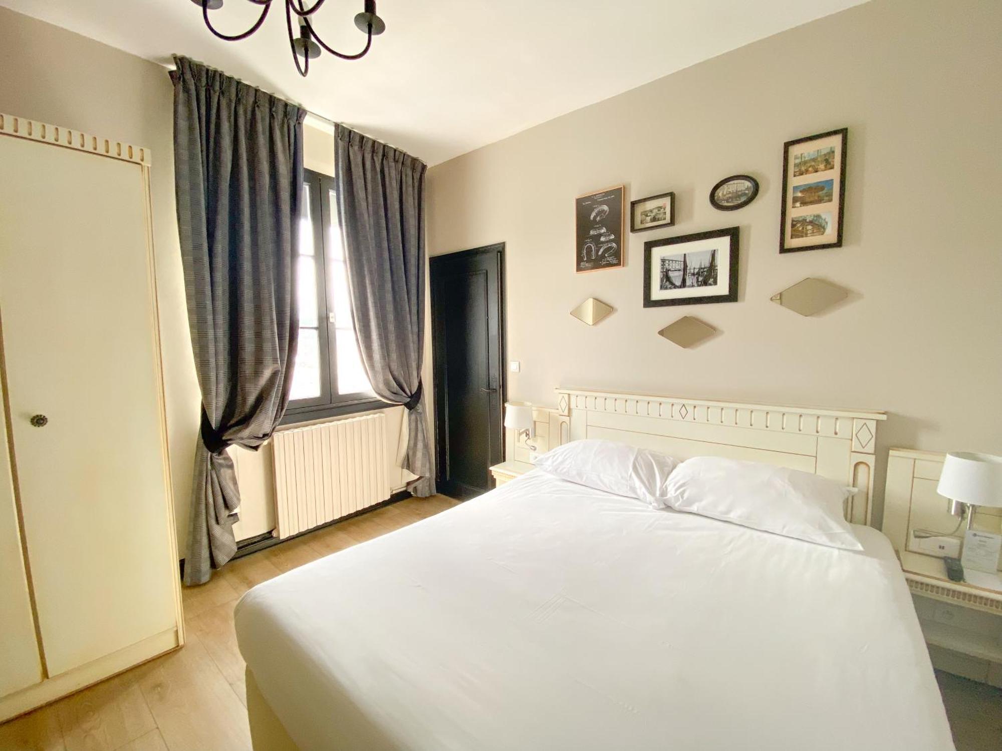 Best Western Le Cheval Blanc -Vue Sur Le Port-Plein Centre Ville Онфльор Екстериор снимка